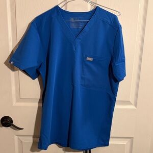 FIGS Men's Leon Scrub Top in Royal Blue